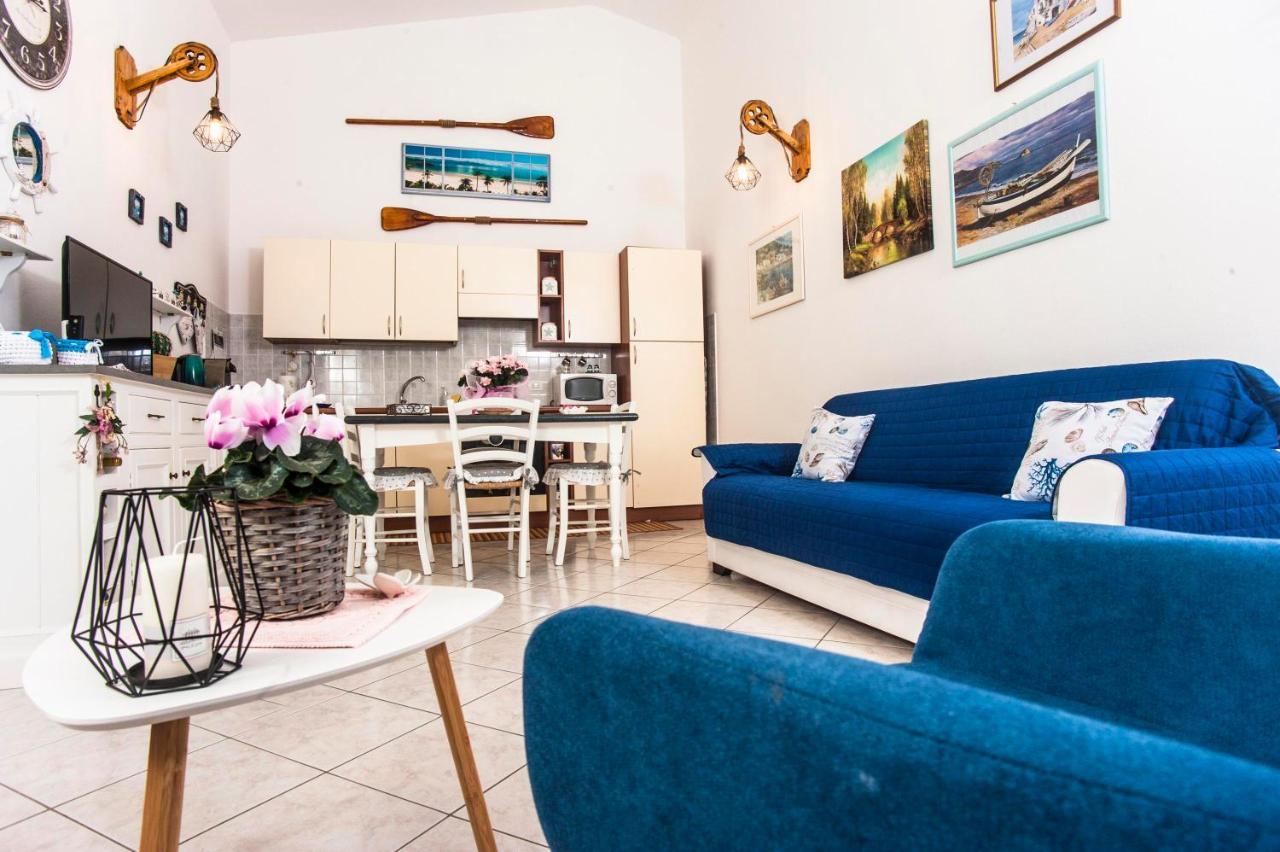 Casa Vacanze Luna Pula Eksteriør billede